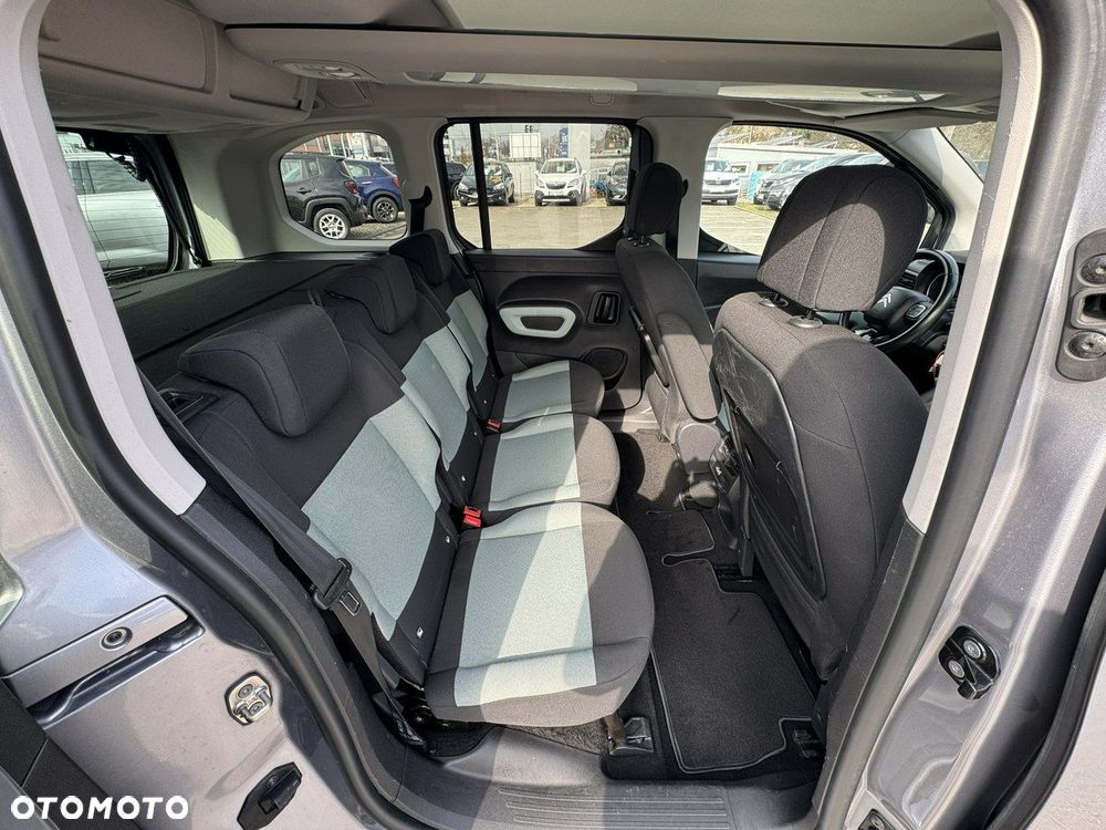 Citroën Berlingo Multispace PureTech 110 SHINE - 21