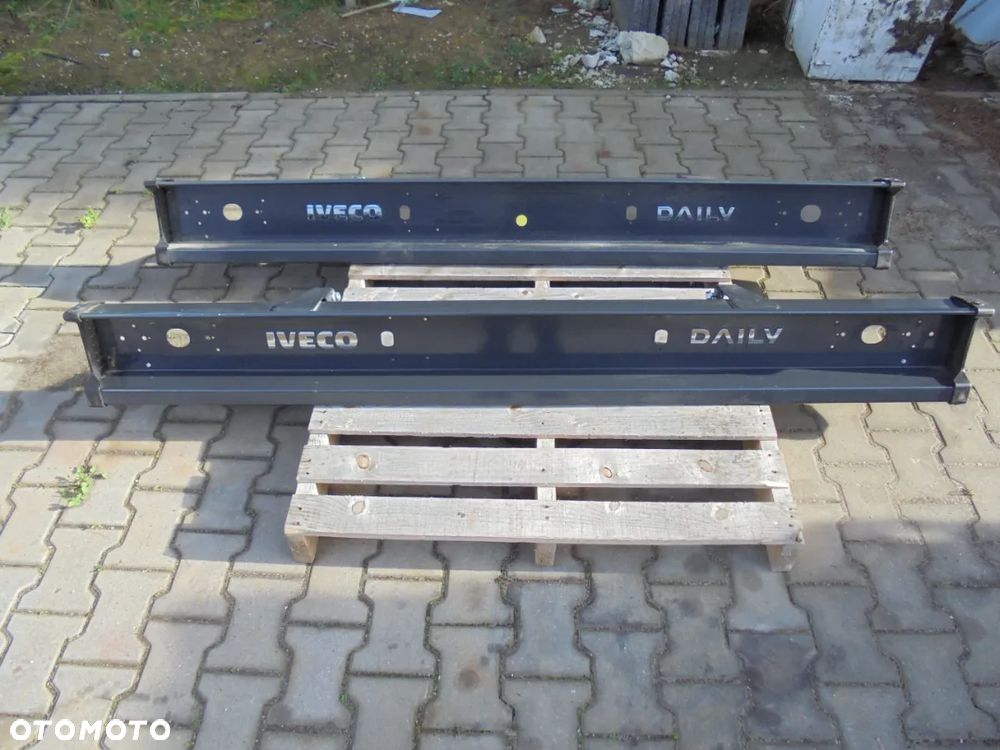 BELKA TYŁ TYLNA IVECO DAILY 196 CM 5802852176 - 1