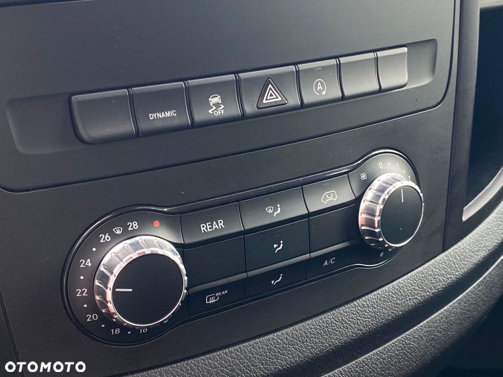 Mercedes-Benz Vito - 31