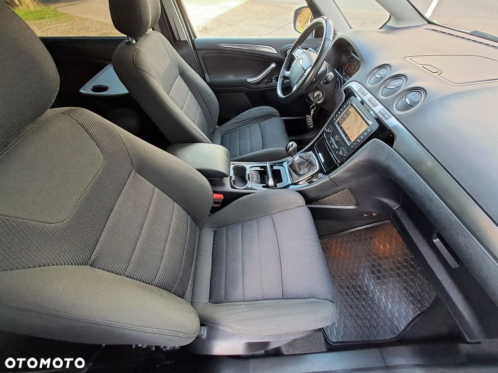 Ford S-Max - 7
