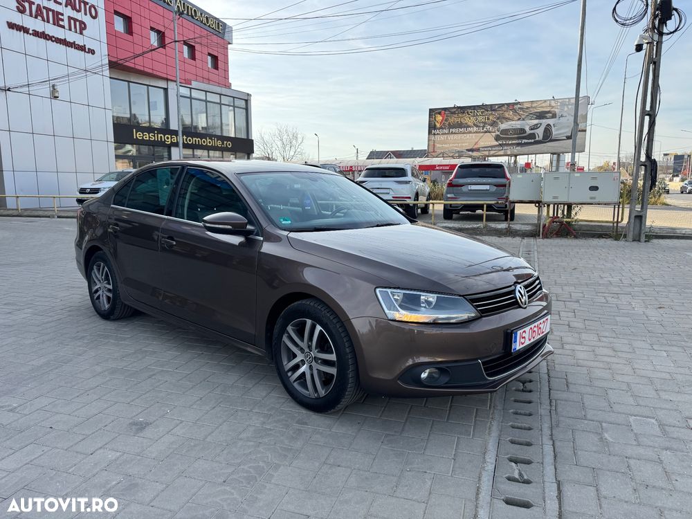 Volkswagen Jetta 1.4 TSI Highline - 36