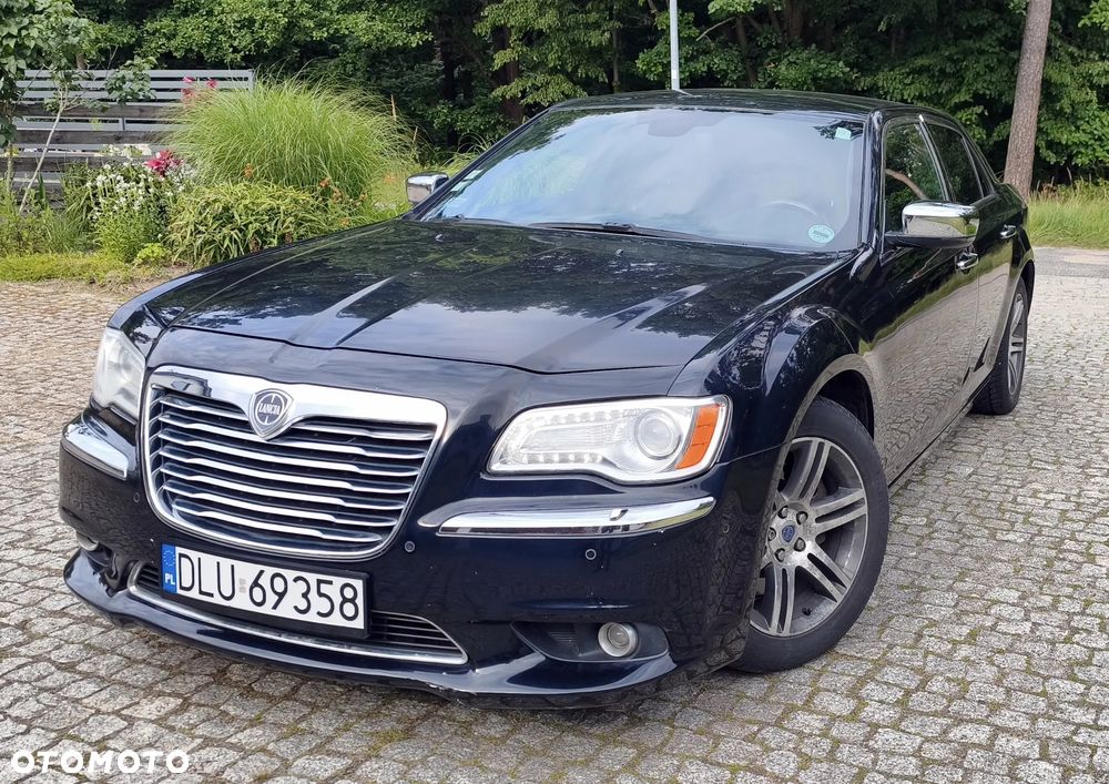 Lancia Thema 3.0 V6 CRD 24V Automatik Gold - 2