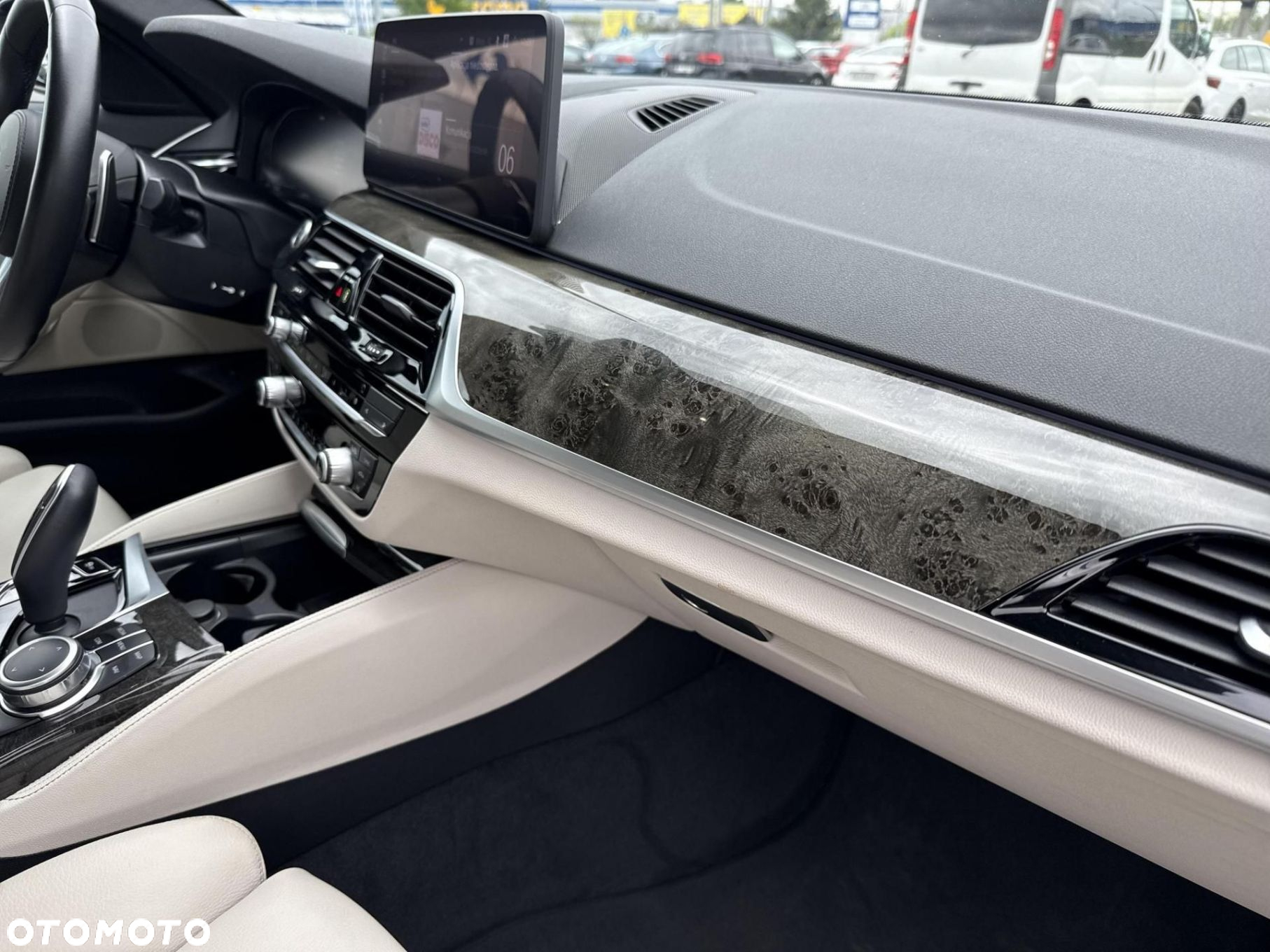 BMW Seria 5 - 16