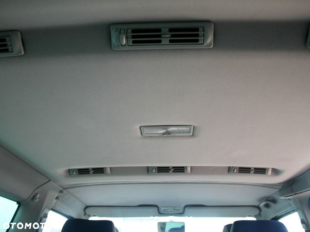 Volkswagen Multivan - 39