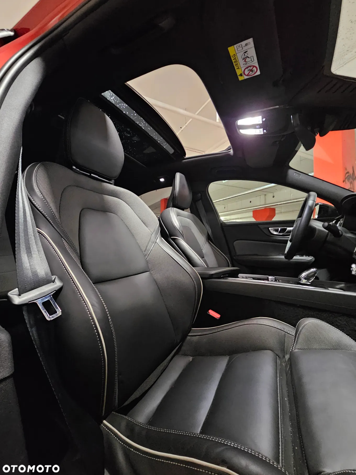 Volvo S60 B5 B AWD Ultimate Dark - 14