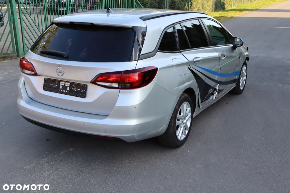 Opel Astra 1.6 CDTI Sports Tourer Active - 8