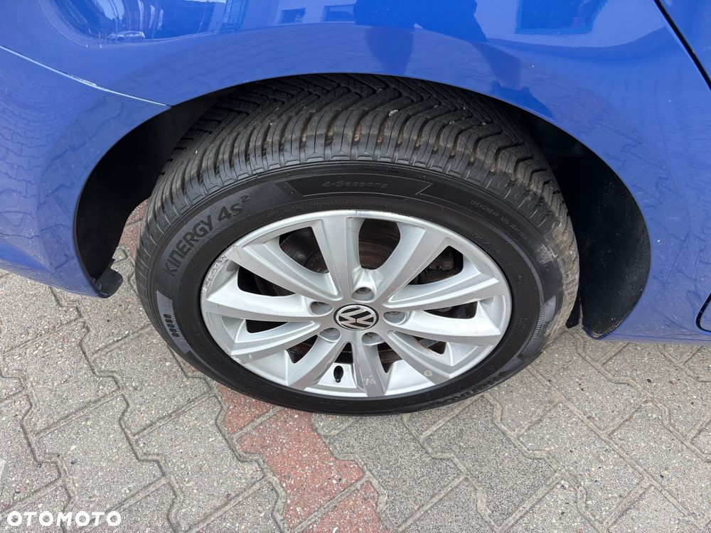 Volkswagen Touran 2.0 TDI DPF DSG Highline - 22