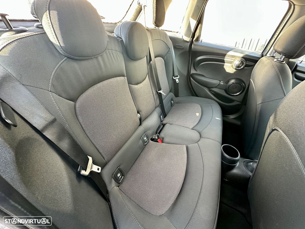 MINI 5 Portas One D - 34