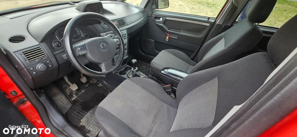 Opel Meriva - 12