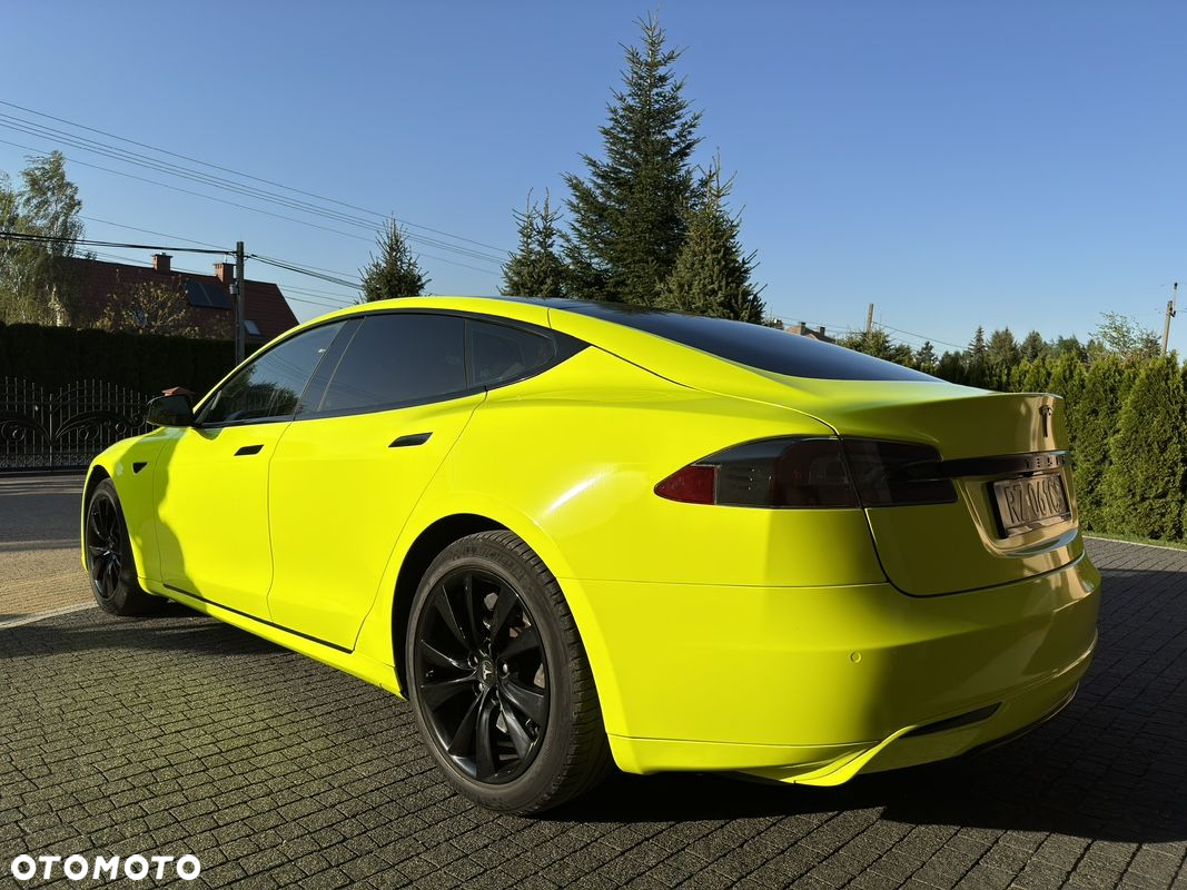 Tesla Model S Standard - 16