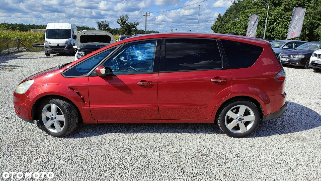 Ford S-Max - 15