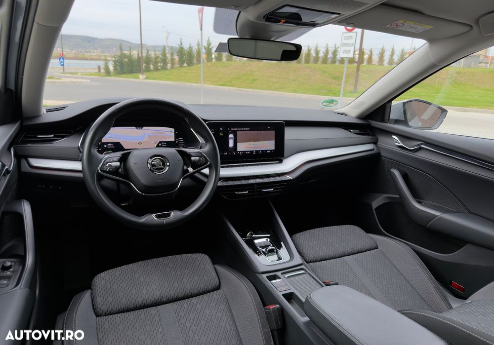 Skoda Octavia 2.0 TDI DSG Clever - 5