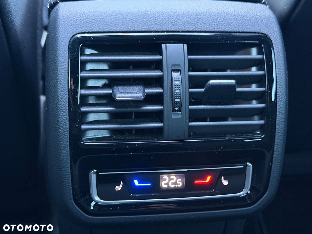 Volkswagen Arteon 2.0 TDI SCR 4Motion DSG R-Line - 19