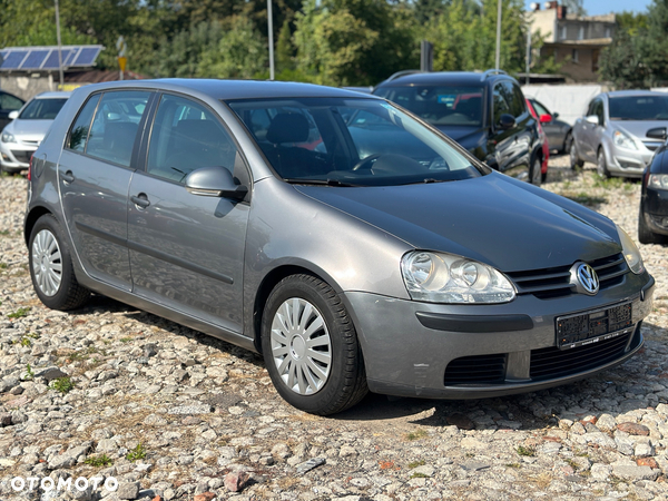 Volkswagen Golf V 1.6 Trendline