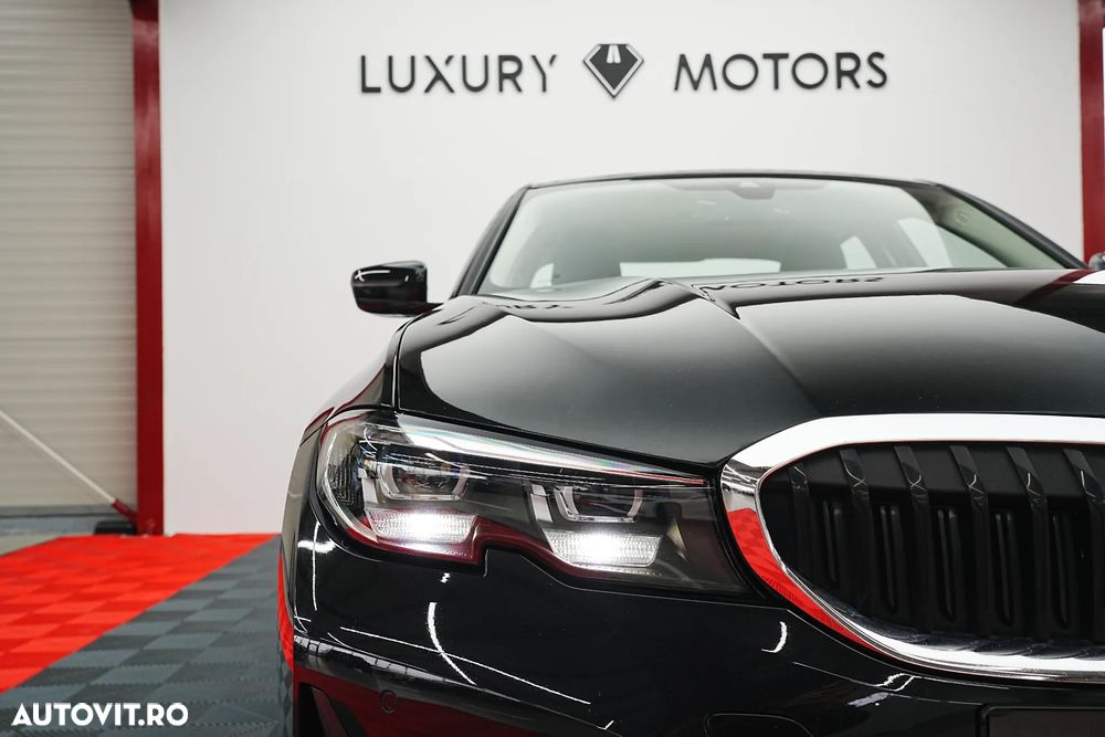 BMW Seria 3 330e Aut. - 8