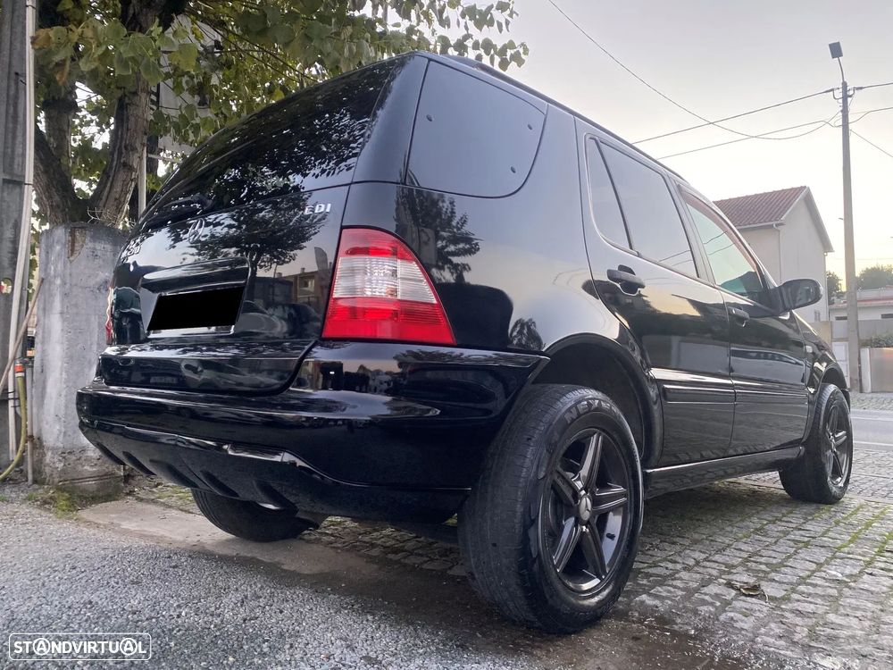 Mercedes-Benz ML 270 - 4