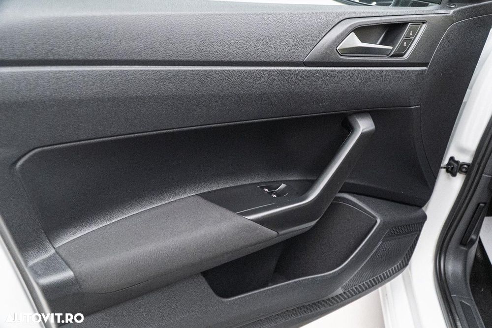 Volkswagen Polo 1.0 Comfortline - 17