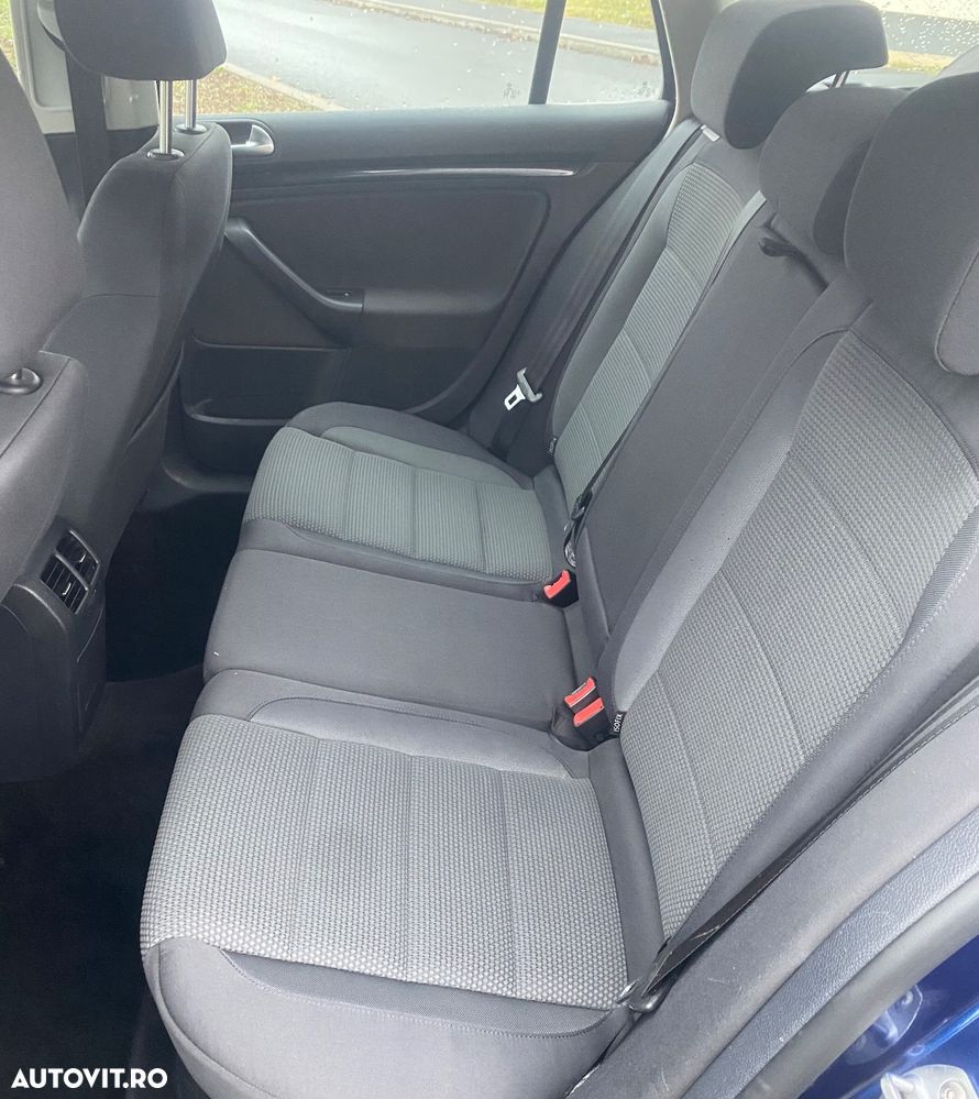 Volkswagen Golf Variant 1.6 TDI DPF Comfortline - 8