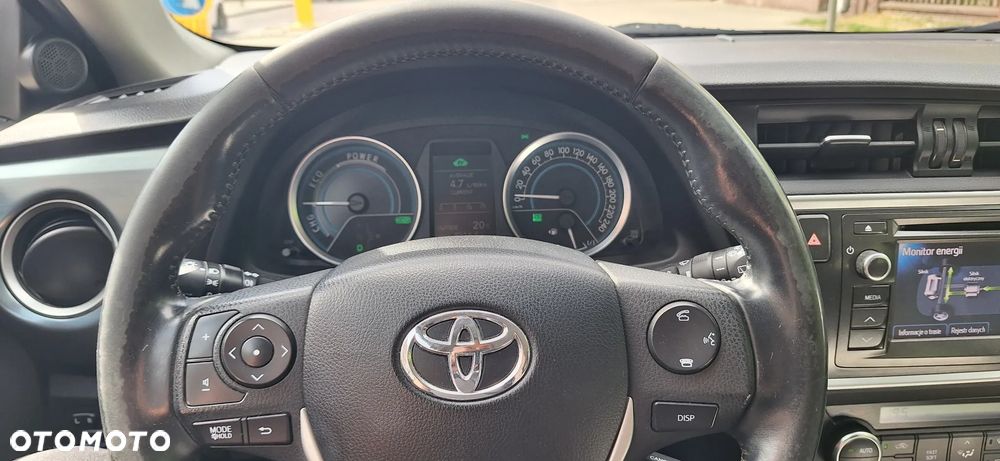 Toyota Auris 1.8 Executive - 15
