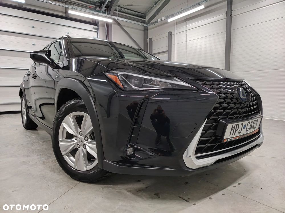 Lexus UX 250h Elegance 2WD - 2