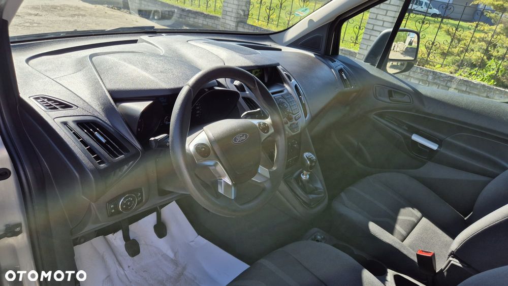 Ford Tourneo Connect 1.5 TDCi Trend - 25