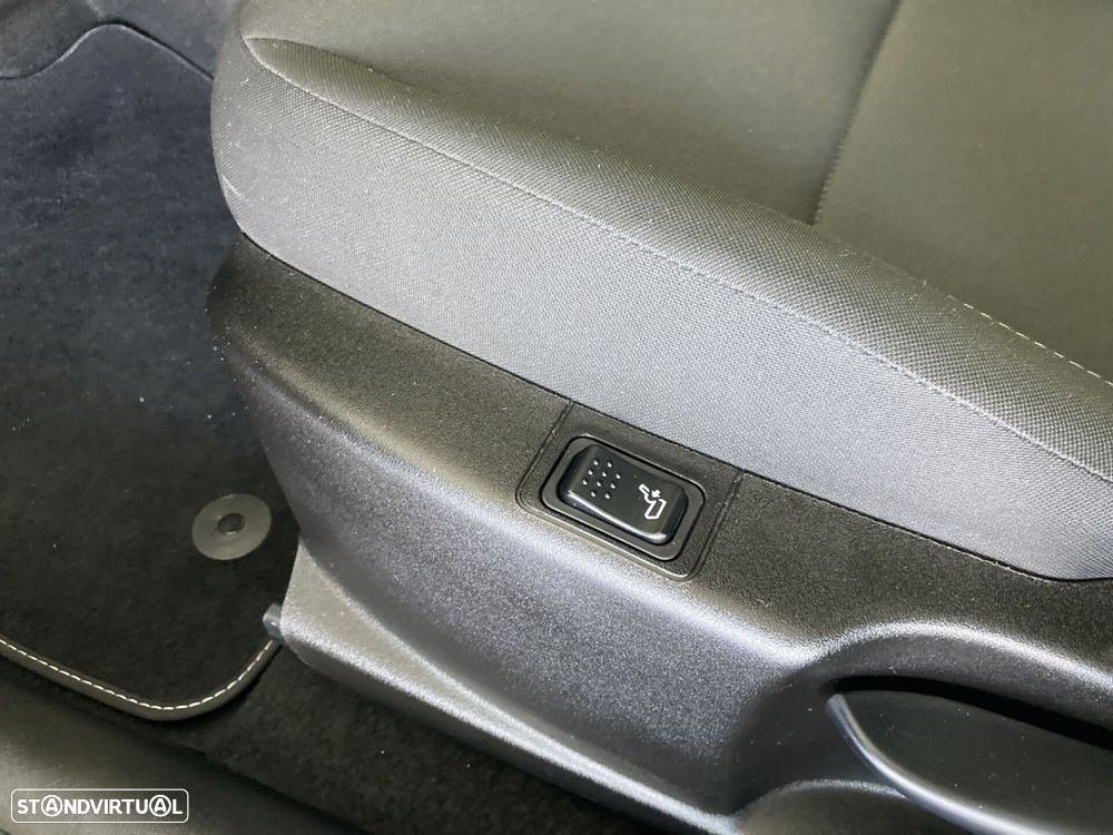 Fiat Tipo Station Wagon Cross 1.0 GSE T3 Cross - 14