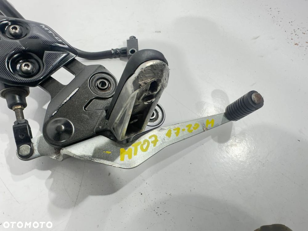 Set podnóżek kierowcy P  Yamaha MT 07  MT07 700  13-17R - 5