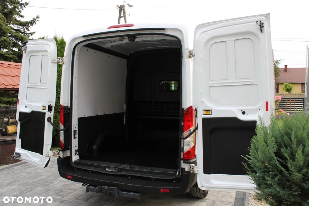 Ford Transit - 19