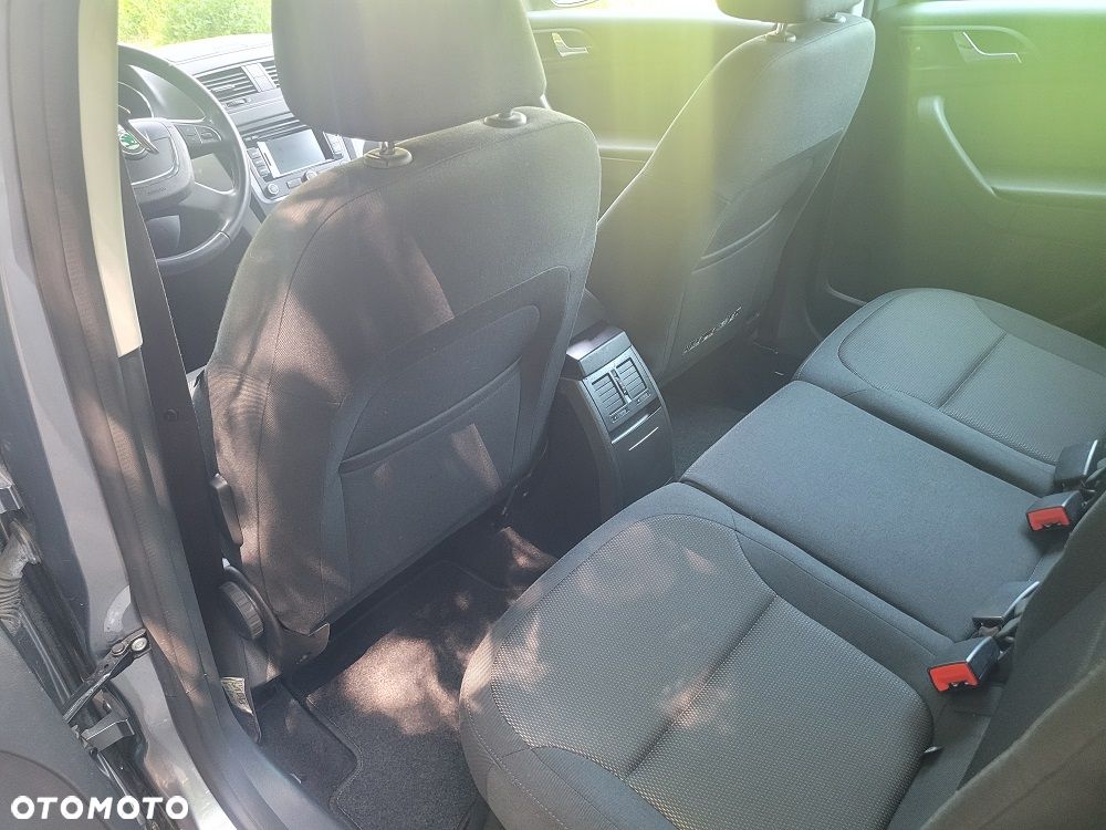 Skoda Yeti Outdoor 2.0 TDI DSG 4x4 Ambition - 8