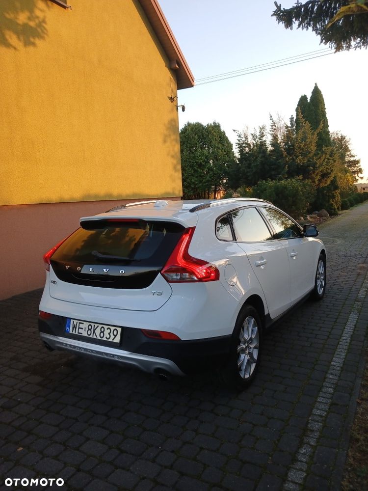 Volvo V40 2018 photo 4