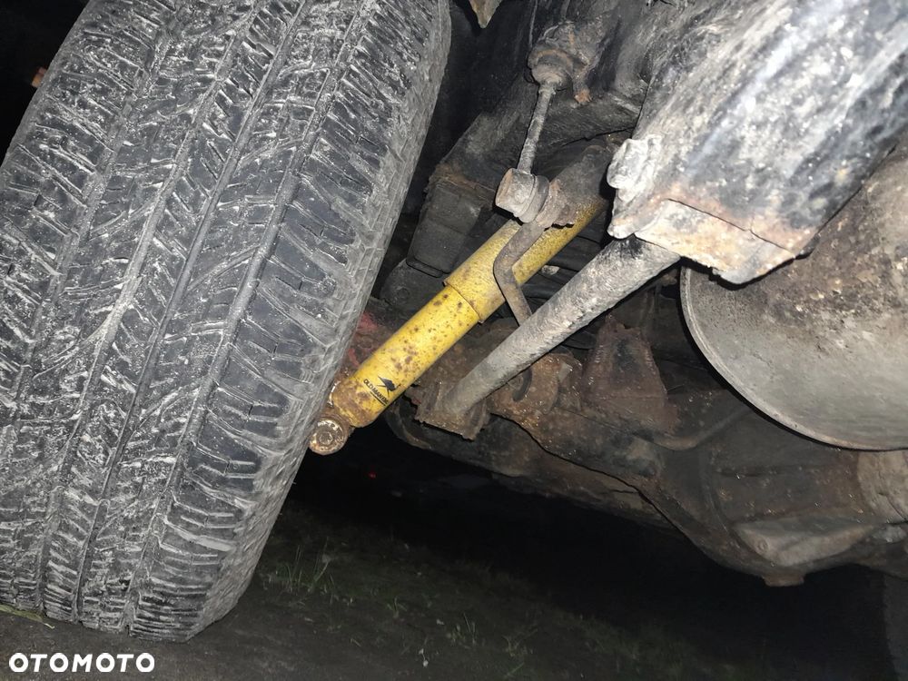 Toyota Land Cruiser - 17