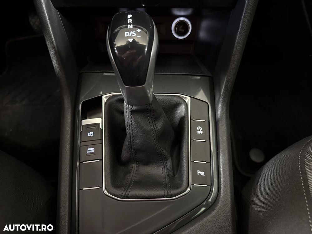 Volkswagen Tiguan - 18
