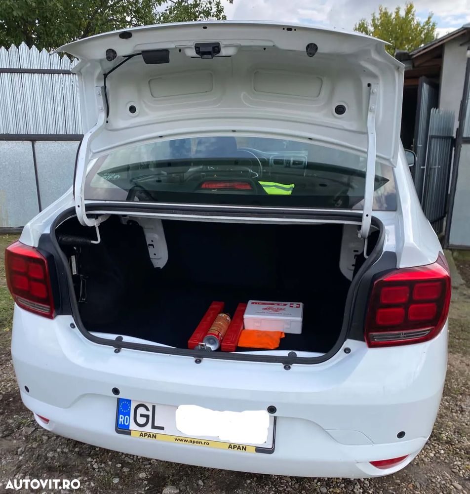Dacia Logan - 3