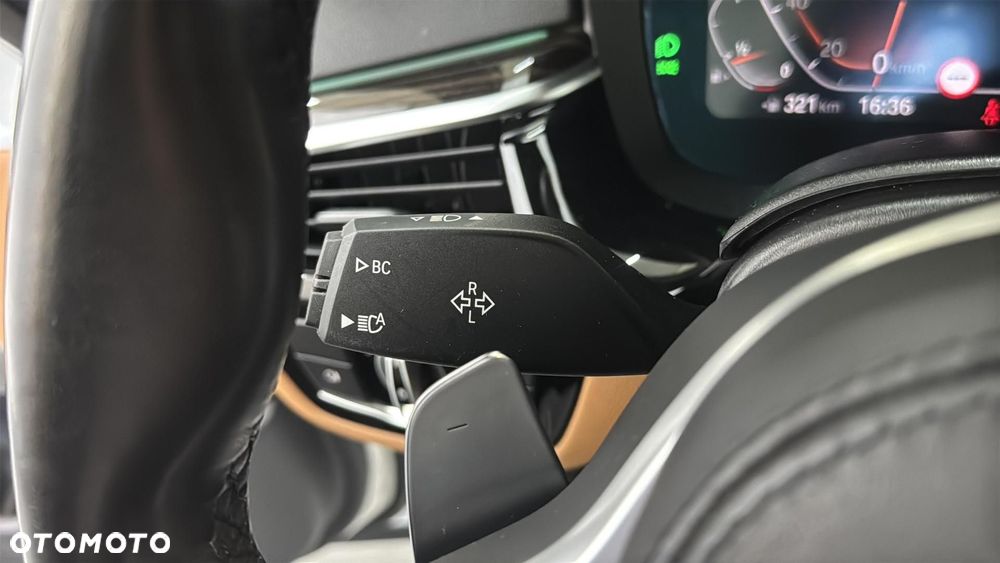 BMW Seria 5 530i xDrive mHEV M Sport sport - 31