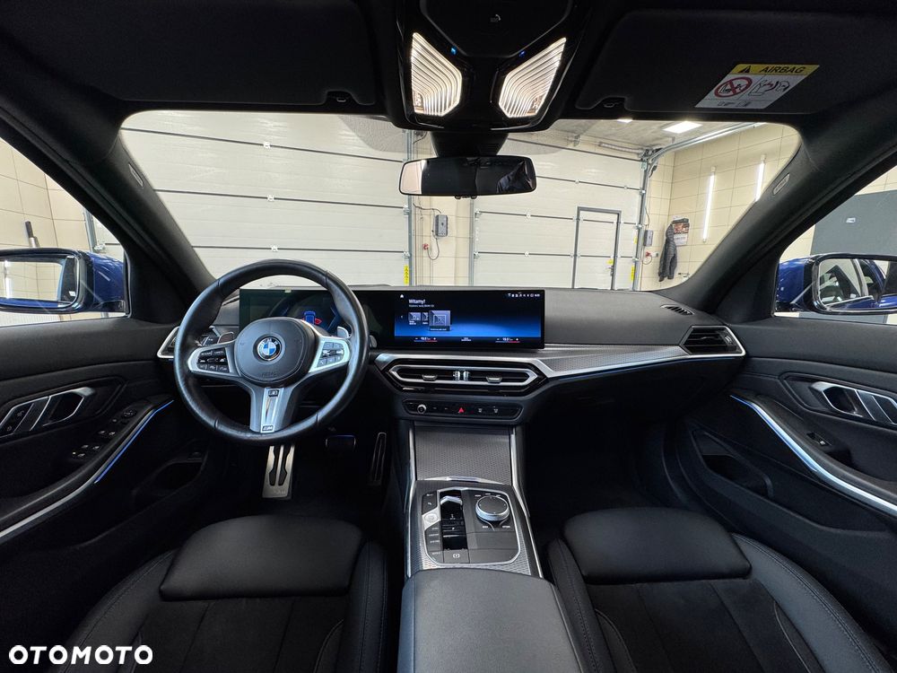 BMW Seria 3 320d xDrive M Sport sport - 2