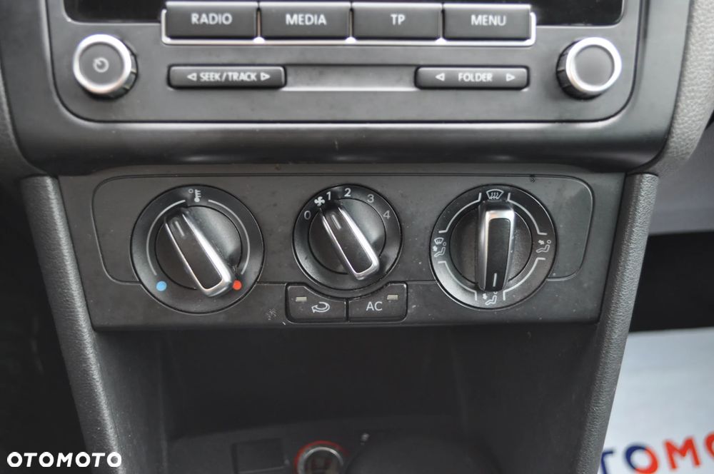 Volkswagen Polo - 30