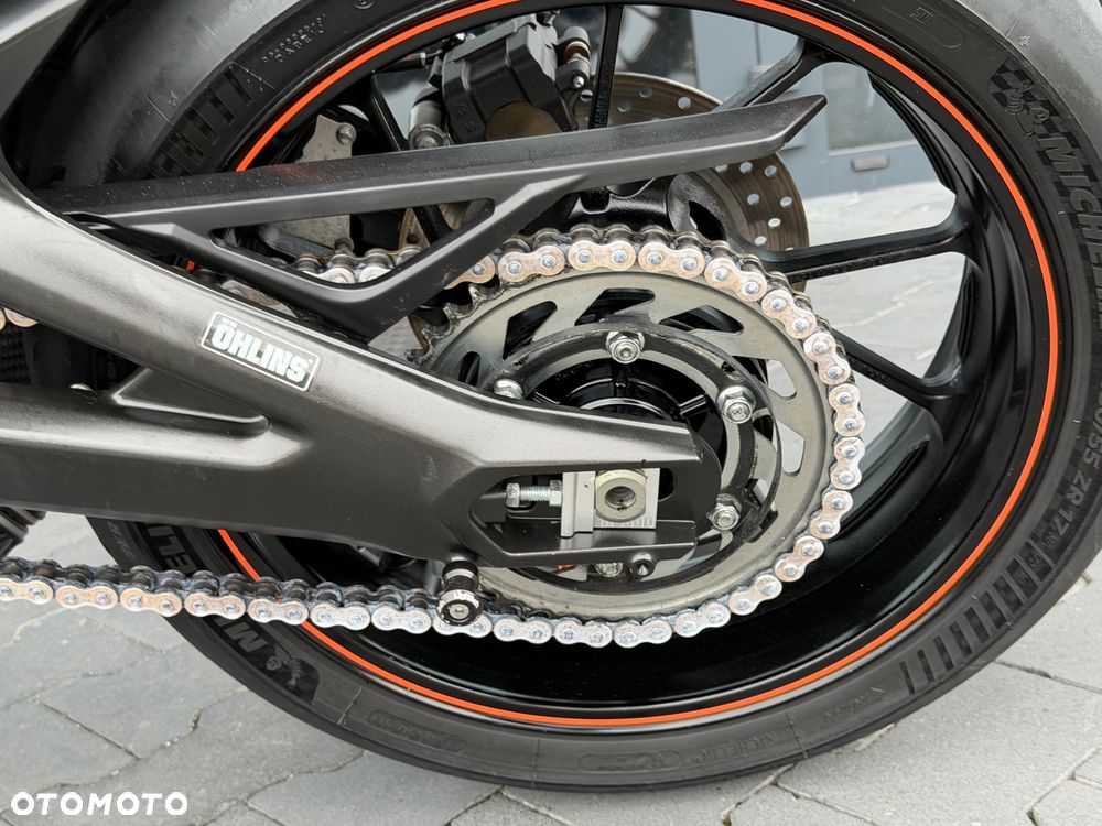 Yamaha MT - 30
