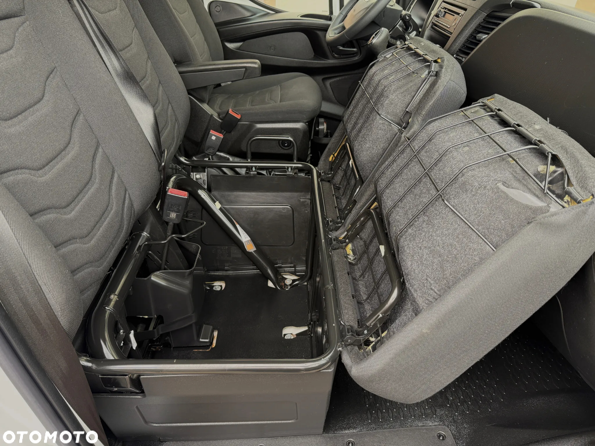 Iveco Daily 3,0 Chłodnia Mroźnia Winda - 36