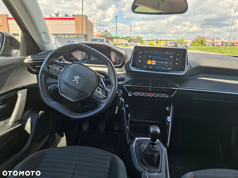 Peugeot 2008 - 23