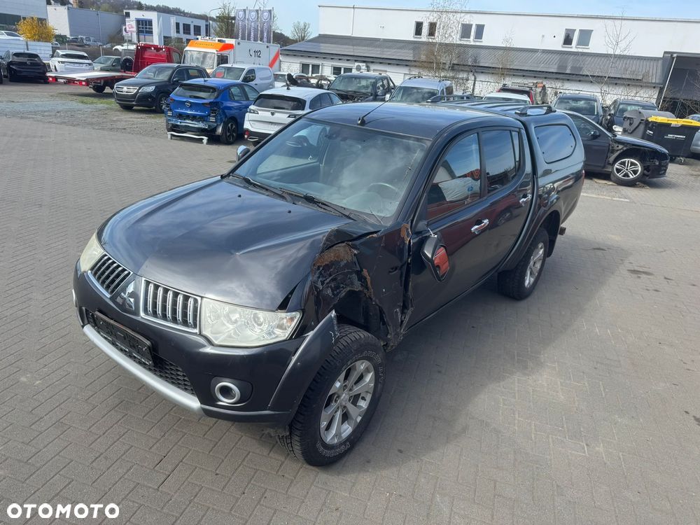 Mitsubishi L200 Pick Up 4x4 Intense Double Cab - 3