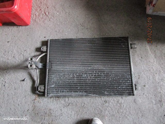 Radiador AC 770432392 RENAULT MEGANE CLASSIC 2000 1.4I - 1