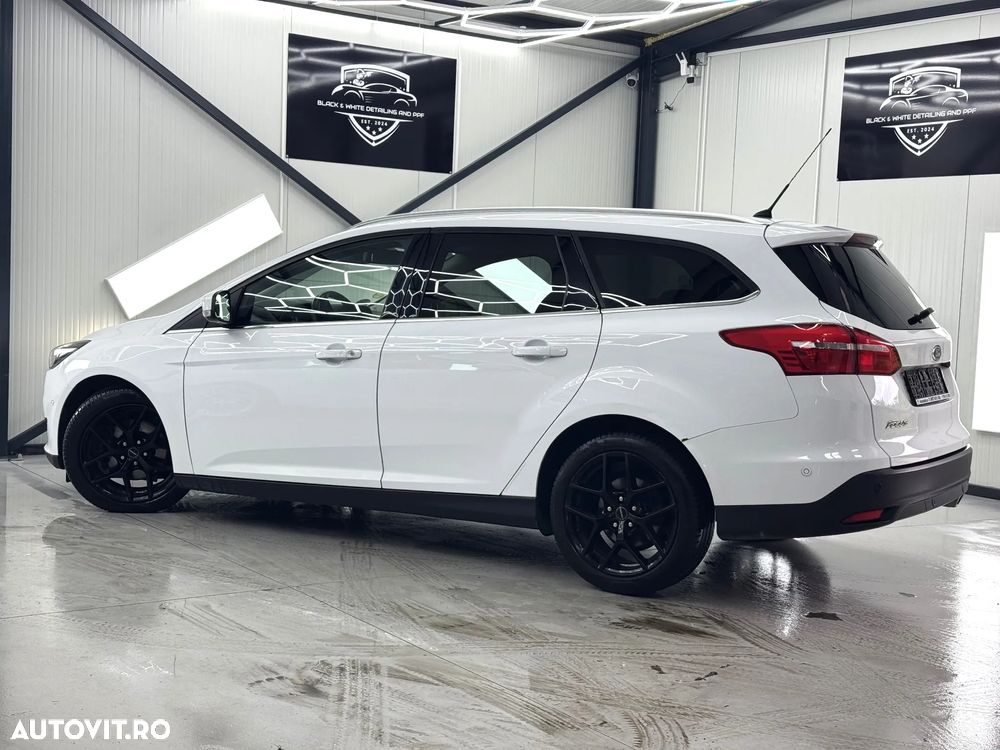 Ford Focus 2.0 TDCI DPF Start-Stopp-System Aut. Titanium - 8