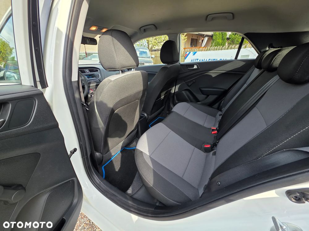 Hyundai i20 1.2 Classic Plus - 10