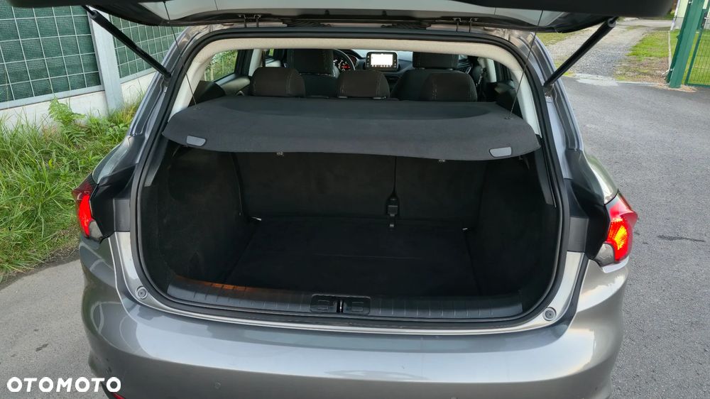 Fiat Tipo 1.4 T-Jet 16v S-Design - 30