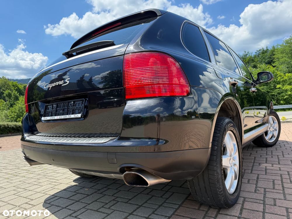 Porsche Cayenne - 5