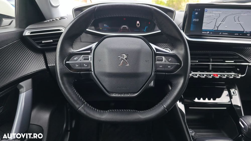 Peugeot 2008 1.2 L PureTech STT Allure - 25