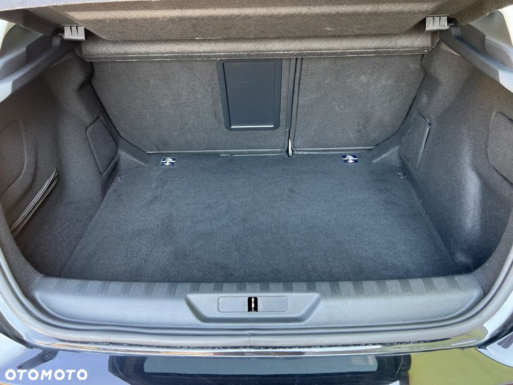 Używany Peugeot 308 2019 - 38 700 PLN, 78 185 km - Otomoto.pl