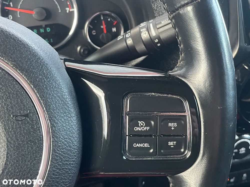 Jeep Wrangler 3.6 Unlim Rubicon X - 28