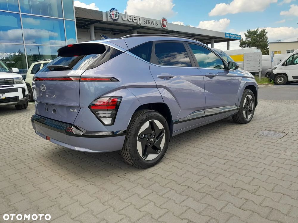 Hyundai Kona 65kWh Executive - 4