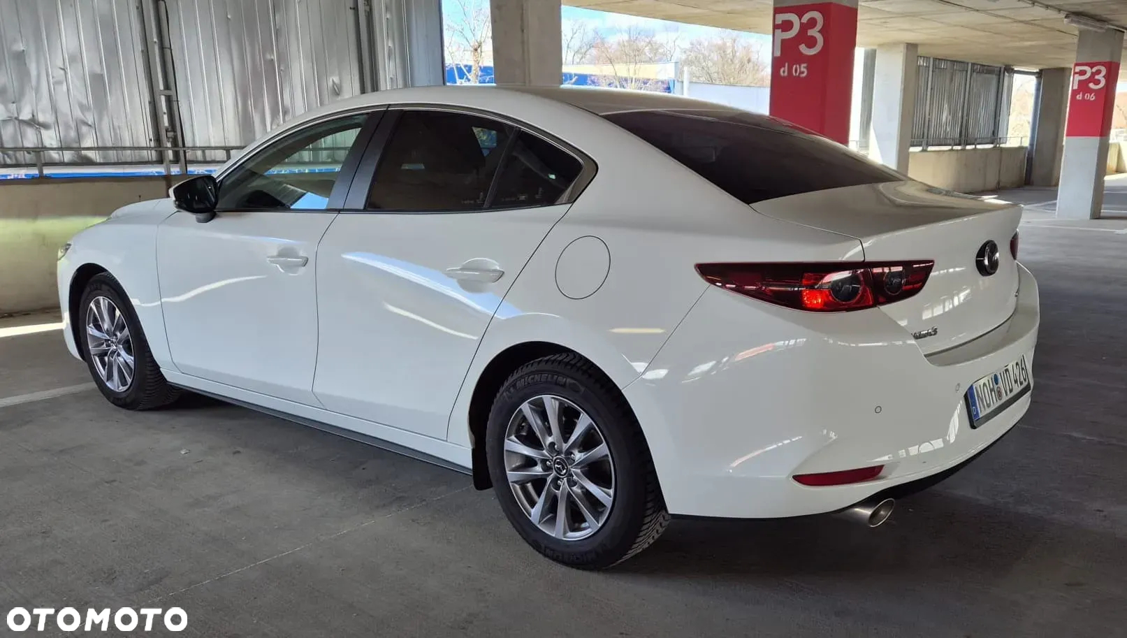 Mazda 3 - 5